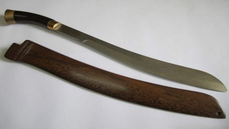 Ruduih senjata tradisional suku Minangkabau